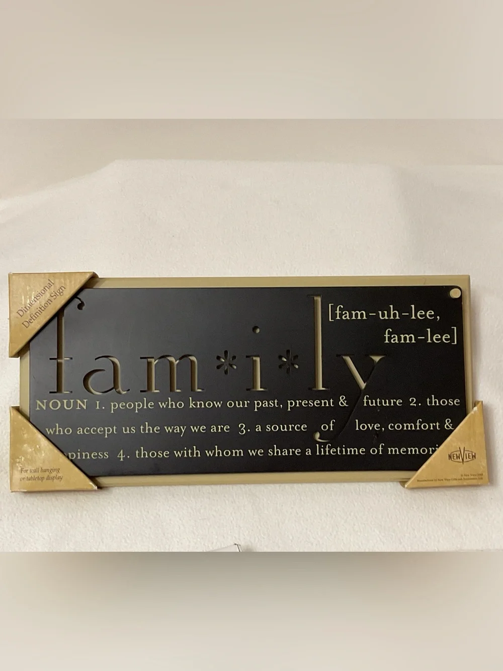 LOT/3 NIB FAMILY THEMED PHOTO FRAMES AND WALL PLAQUE